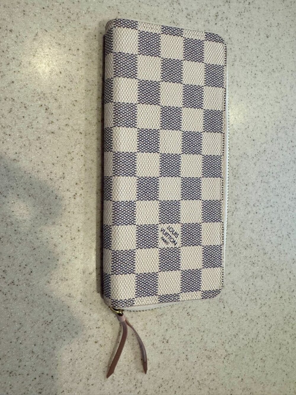Louis Vuitton Zippy Damier Azur Clémence wallet with ballerine pink